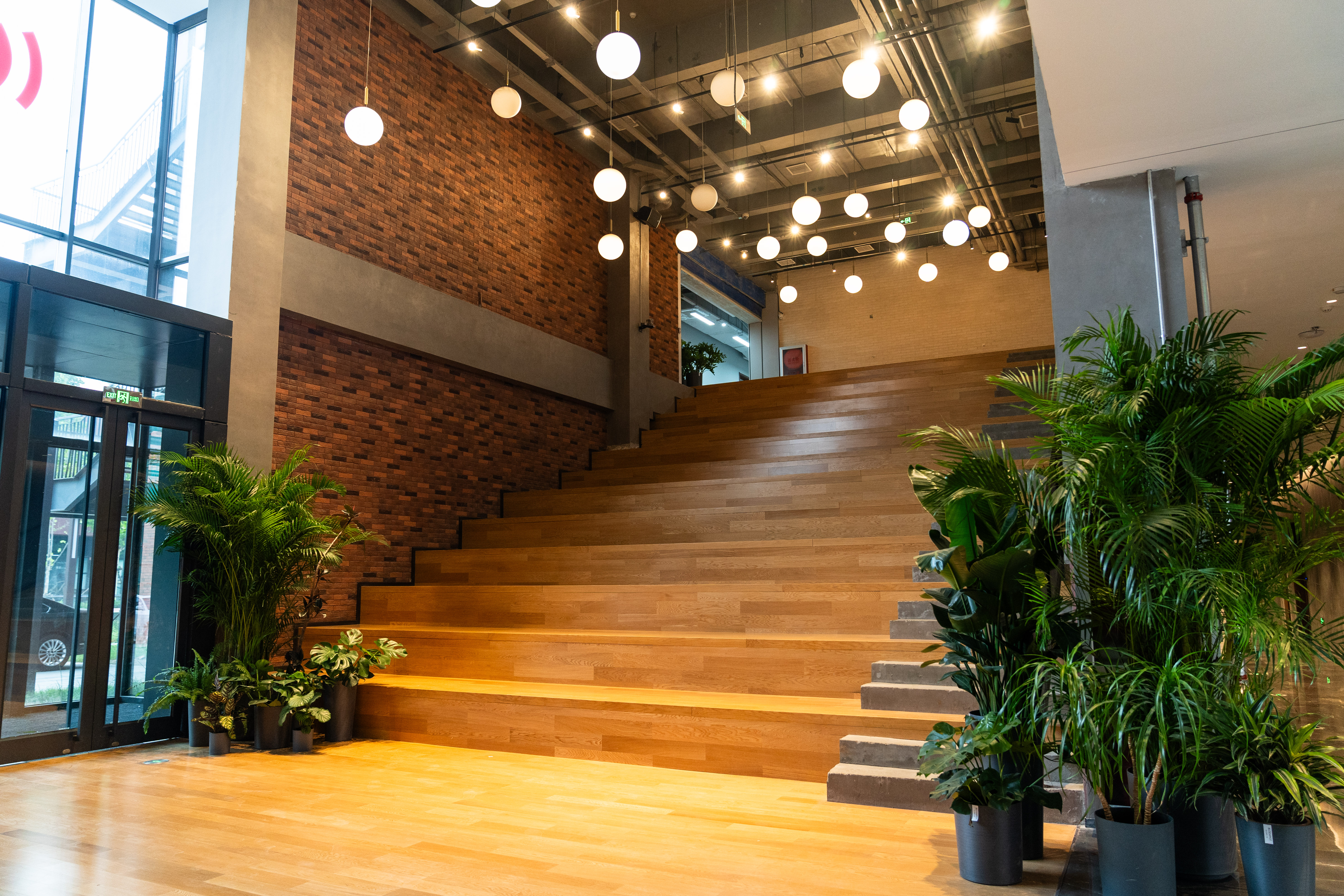 1718330027474955.jpg 4-公司內(nèi)景-1.jpg